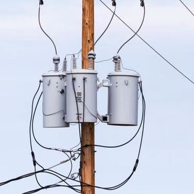 Voltagem de saída personalizada Transformador cheio de óleo 10kva 25kva 50kva 75kva 100kva 167kva