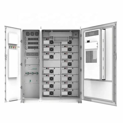Armário de armazenamento de energia de resfriamento líquido exterior 2500KG para alta potência superior a 50 kWh
